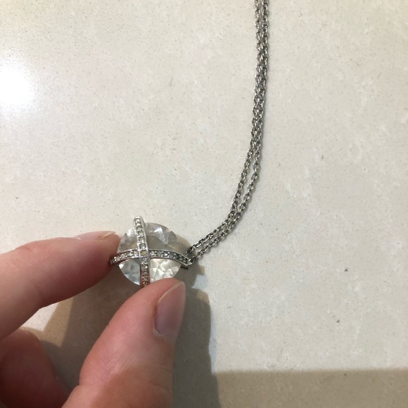 🐾free w/bundle🐾 Swarovski necklace